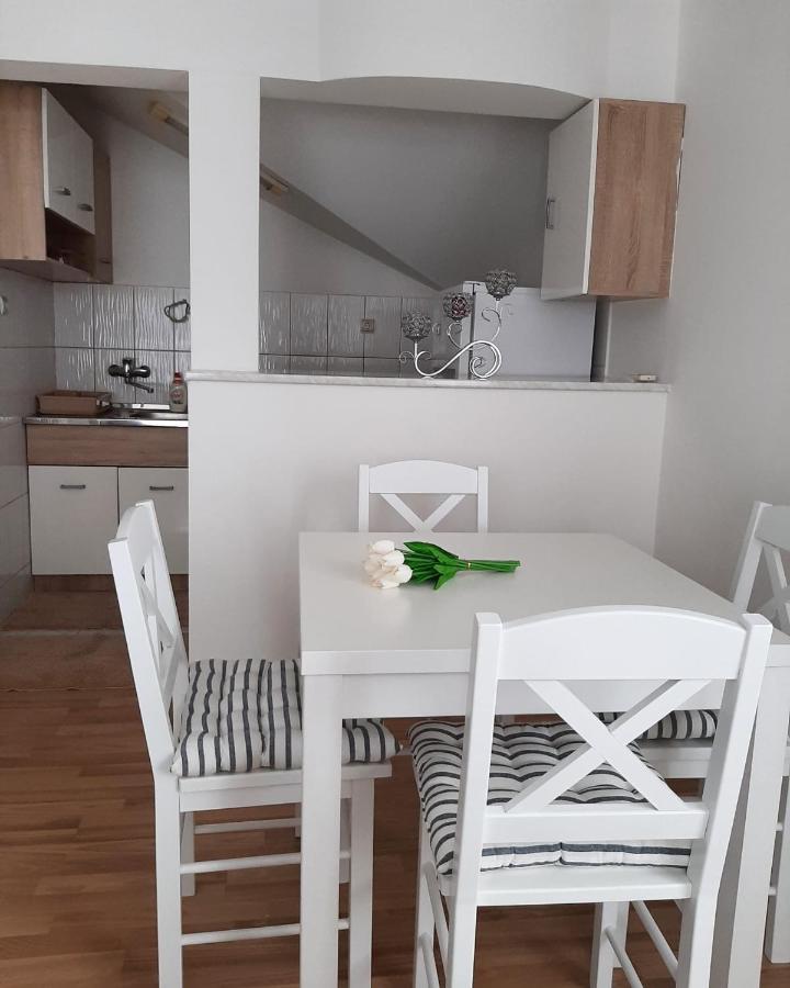 Apartman Giovanni Аранделовац Экстерьер фото