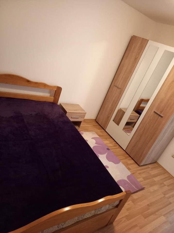 Apartman Giovanni Аранделовац Экстерьер фото